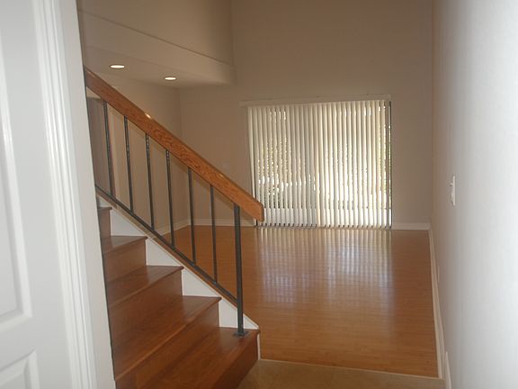 3rd image of 536 Blue Water Ln