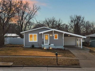 35 E Zeller St, North Liberty, IA, 52317