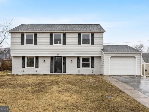 55 Babcock Ln, Willingboro, NJ 08046