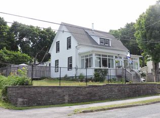32 Scotia St, Bridgewater, NS B4V1E7