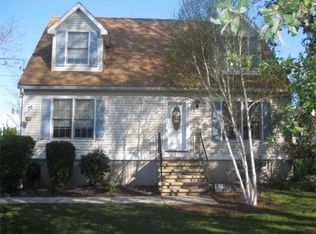 12 Cumberland St, Everett, MA 02149