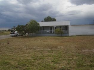 2402 W 15th St, Monahans, TX 79756