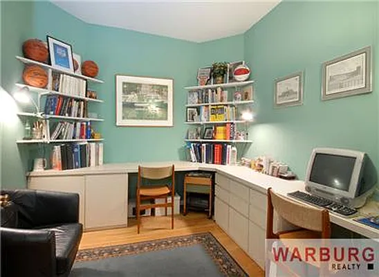 Sold by Warburg | media 1