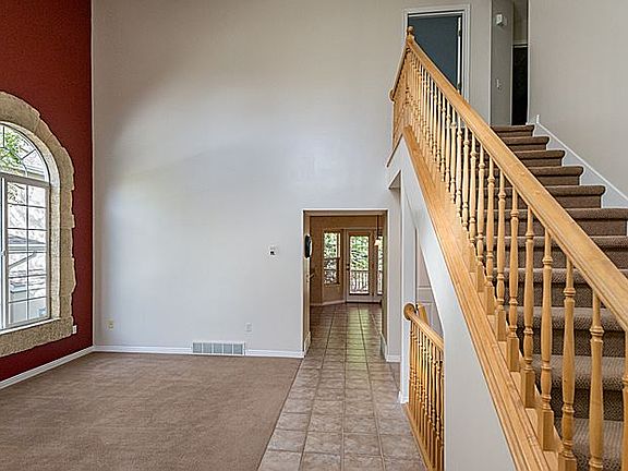 3rd image of 1157 E Aviary Pl