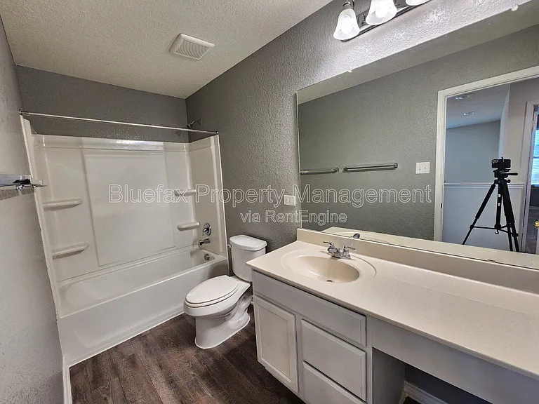 15214 Ohare Lndg — Photo 22