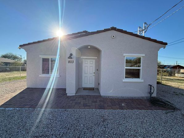 803 N Van Alstine St