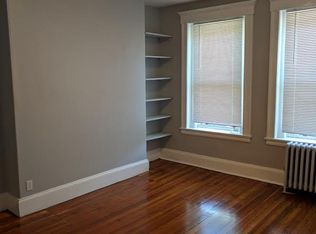 8 Parkway Rd #1, Brookline, MA 02445