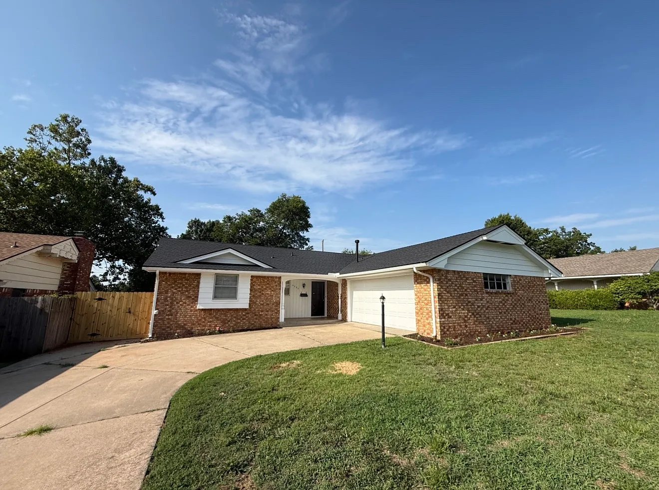 3 bed, 1271 sqft, $1,500 — Photo 1