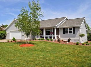 2966 Belle Plane Rd, Green Bay, WI 54313