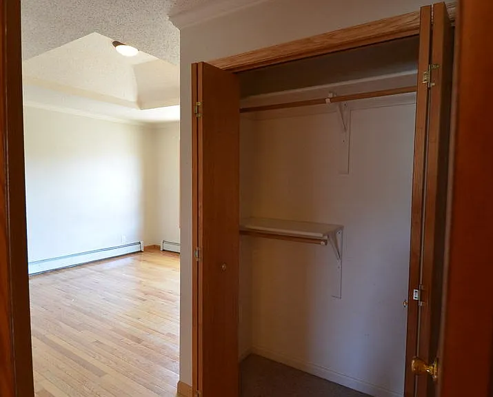 247D Kennington Place Huron Rd #247-D18 — Photo 9