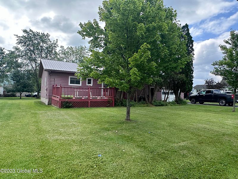 2nd image of 49 Baldwin Road
