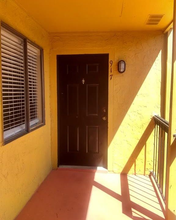 1st image of 2925 Winkler Ave APT 917