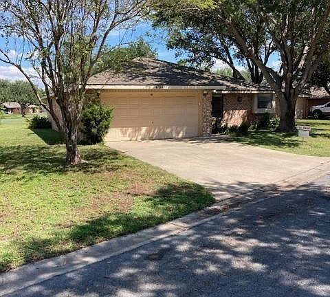 3rd image of 4104 Camellia Ct