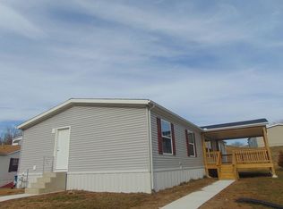 125 Hunters Holw, Collinsville, IL 62234
