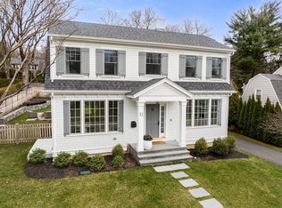 11 Shaw Rd, Wellesley, MA 02481