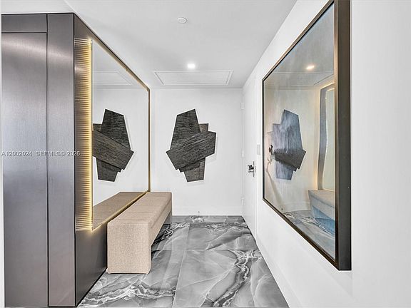 3rd image of 475 Brickell Ave APT 2715