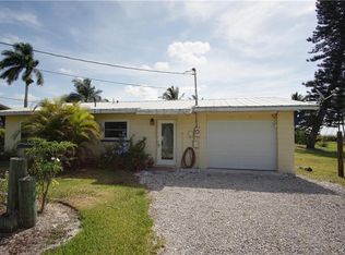 5924 Cove St, Saint James City, FL 33956