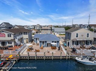 205 Hayes Ct, Lavallette, NJ 08735