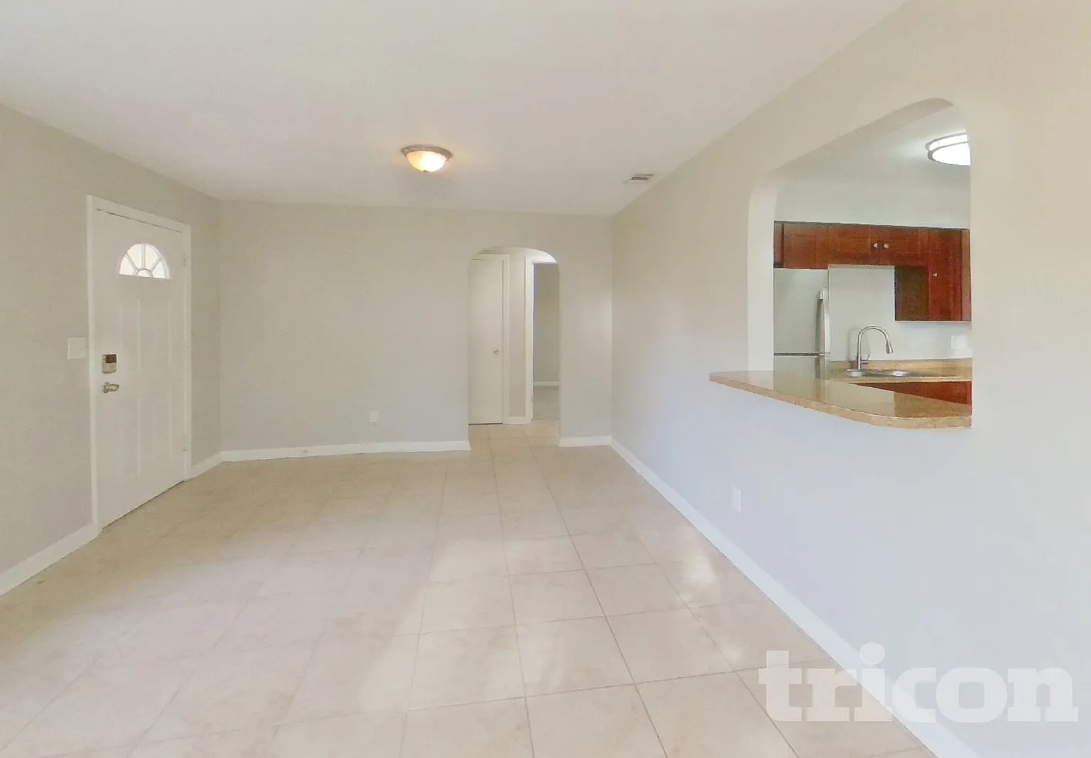 4153 2nd Avenue N St Petersburg FL — Photo 2