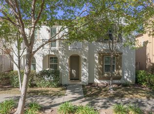 2177 Nectarine Dr, Santa Rosa, CA 95404