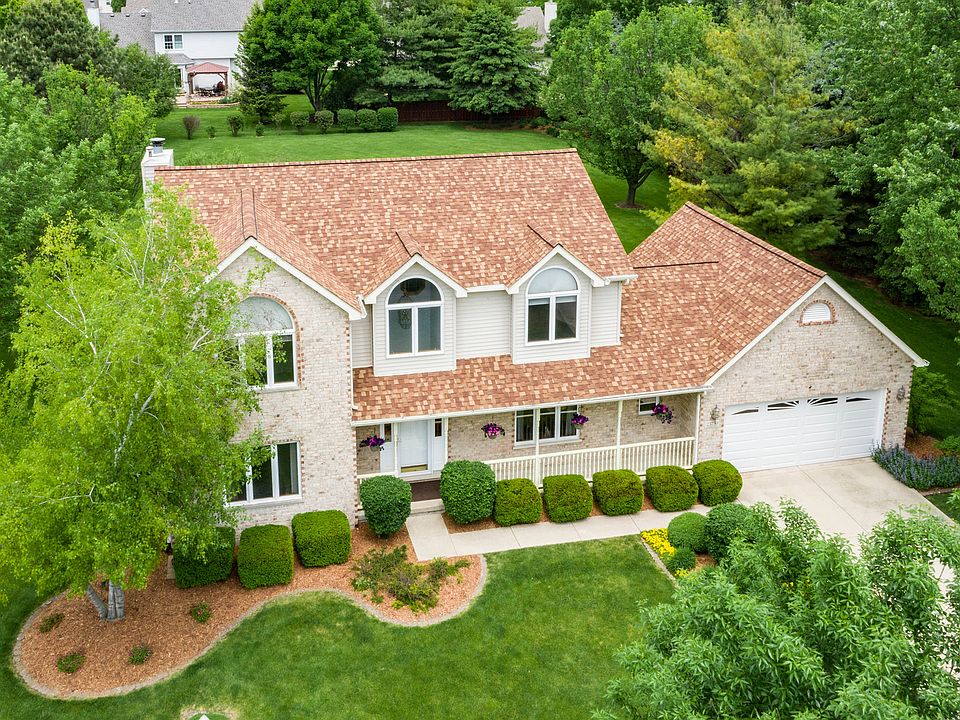 1st image of 23750 Douglas Dr