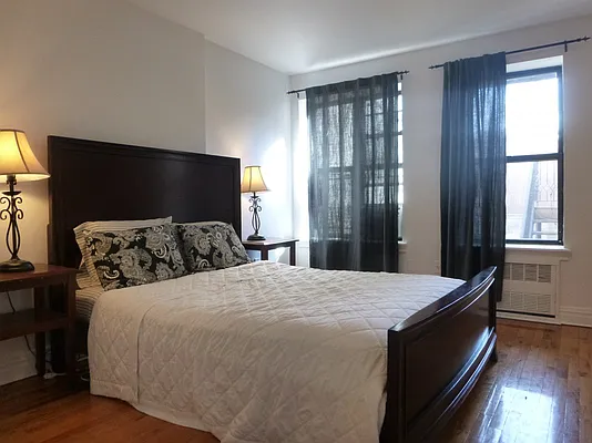 Rented by Bohemia Realty Group | media 19