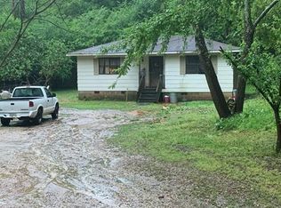 854 A C Smith Rd, Commerce, GA 30530