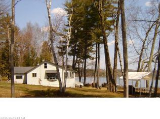 18 Lighthouse View Ln, Hartford, ME 04220