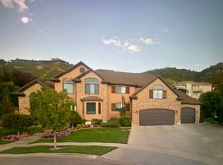 4461 S Sunset Cir, Bountiful, UT 84010