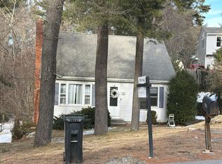 570 Franklin St, Wrentham, MA 02093