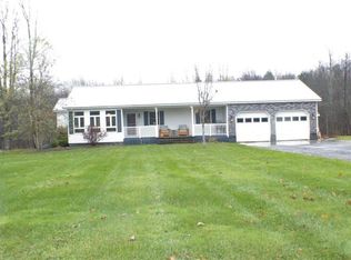 61 Rust Memorial Rd, Central Square, NY 13036