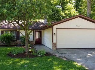9517 Mariners Ridge Dr, Fort Wayne, IN 46819