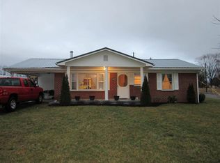 402 Old Persia Rd, Rogersville, TN 37857