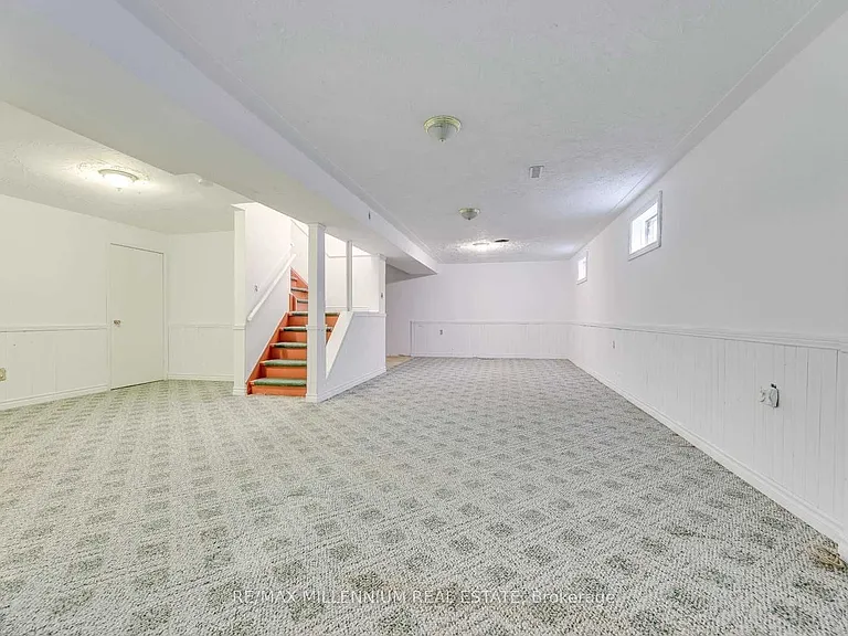 36 Bing Cres — Photo 27