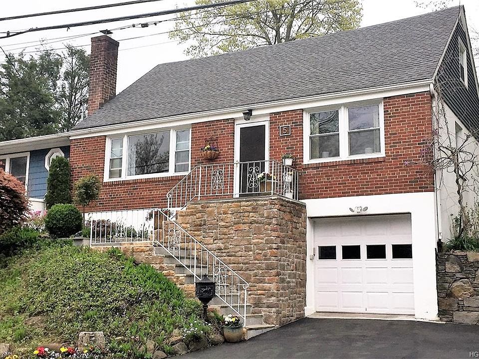 2nd image of 5 Chestnut St