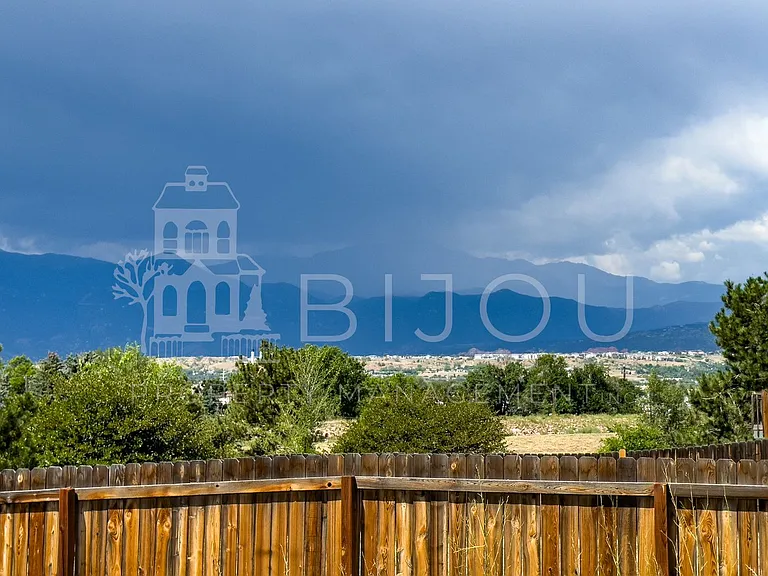 3760 Scott Ln — Photo 20