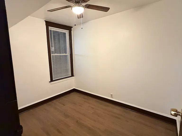 3850 W Chicago Ave #2 — Photo 8