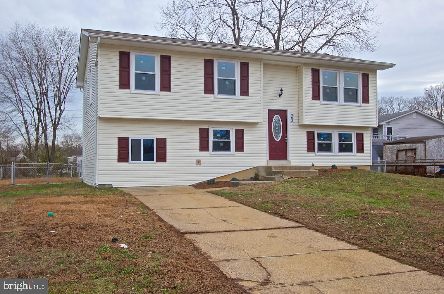 903 Melrose Ct photo 1