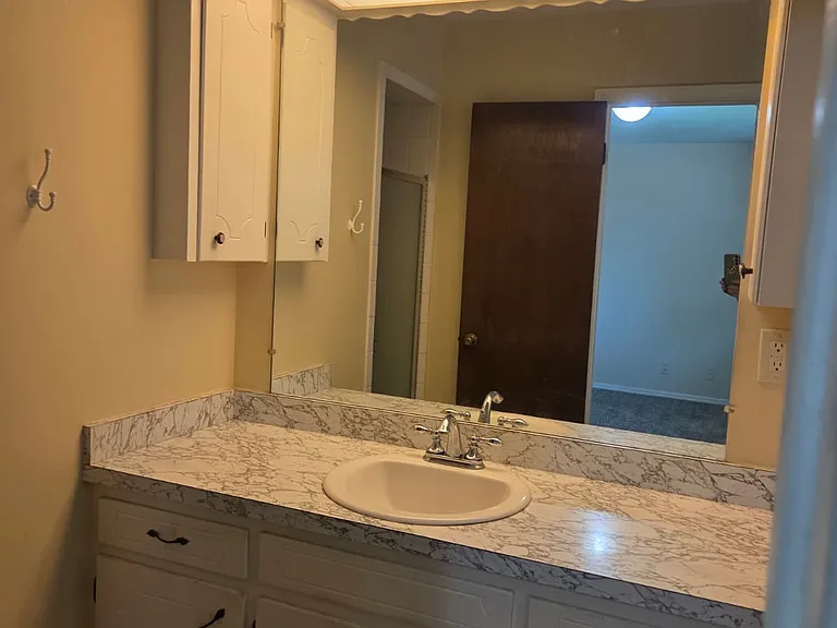 1242 SE Saddle Ln — Photo 12