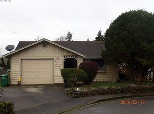 33272 SW Julie Ct, Scappoose, OR 97056