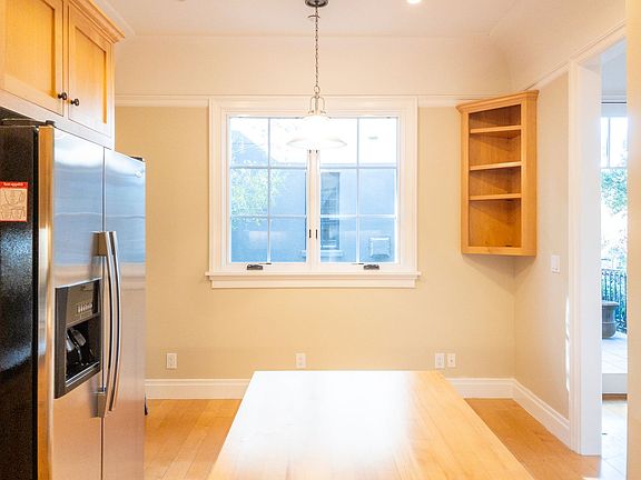 3rd image of 13 Tamalpais Commons Ln