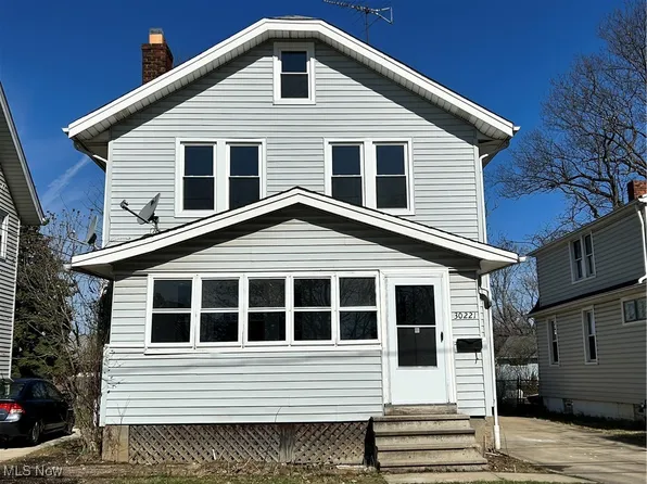 30221 Robert St, Wickliffe, OH 44092