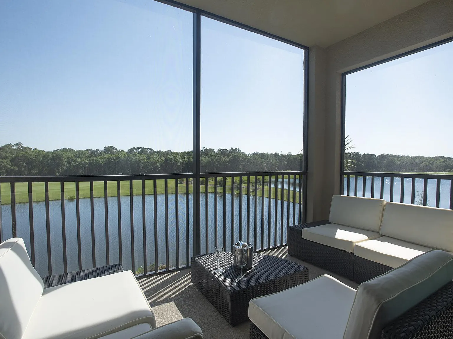 2 bed, 1283 sqft, $2,700 — Photo 1