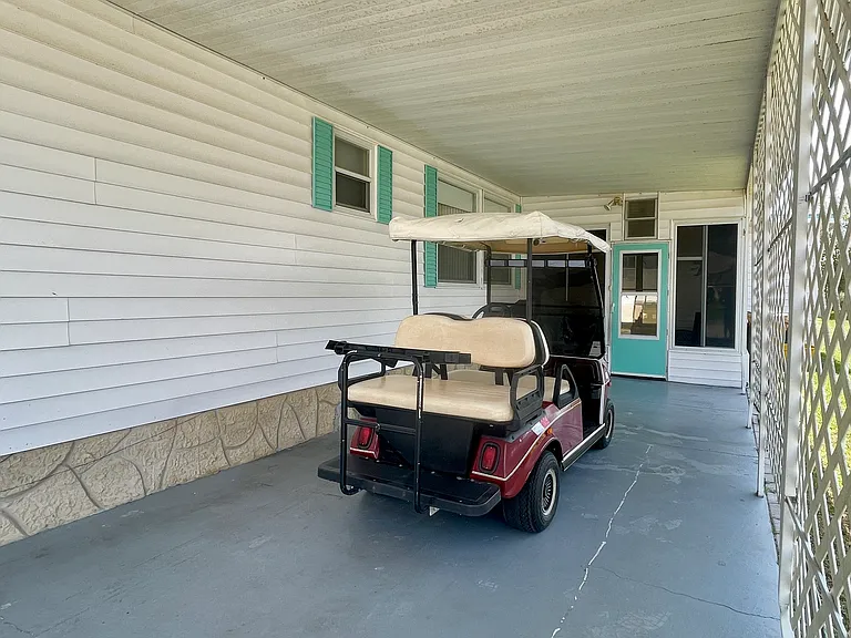 1016 Nell Way — Photo 38