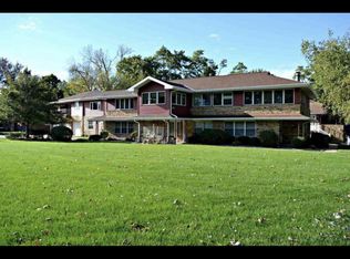 5213 N Prospect Rd, Peoria, IL 61614