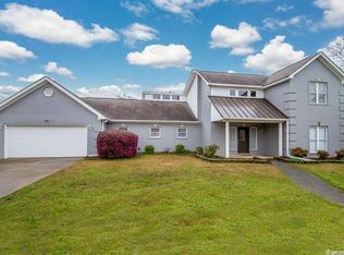 2703 Crooked Stick Dr, Benton, AR 72019