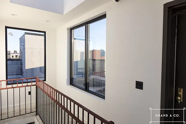 Rented by Grand & Co. | media 4