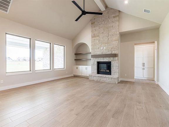 5th image of 6920 Lake View Ct