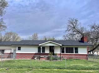 1015 W 10th St, Okmulgee, OK 74447
