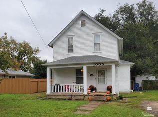 1005 N Walnut St, Abilene, KS 67410